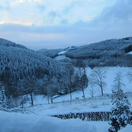 Beste-schnurbus 3* Schmallenberg