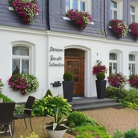 Beste-schnurbus 3* Schmallenberg