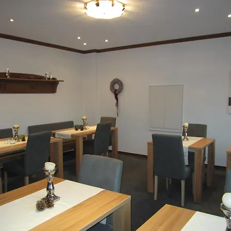 Beste-schnurbus Vendégház