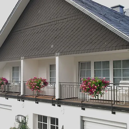 Beste-schnurbus Schmallenberg