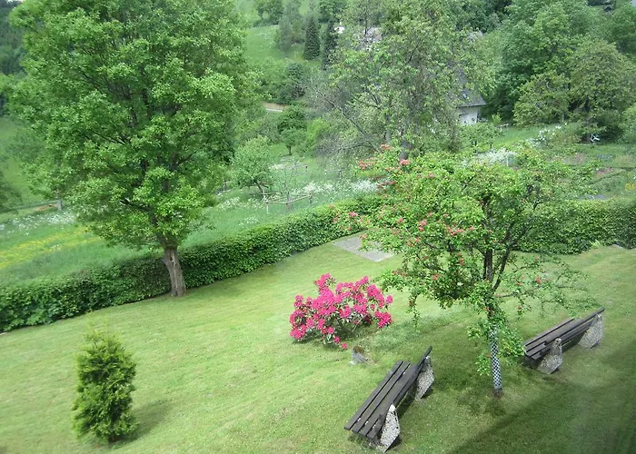 Beste-schnurbus Πανσιόν 3*