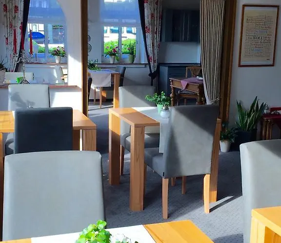 Gasthuis Beste-schnurbus